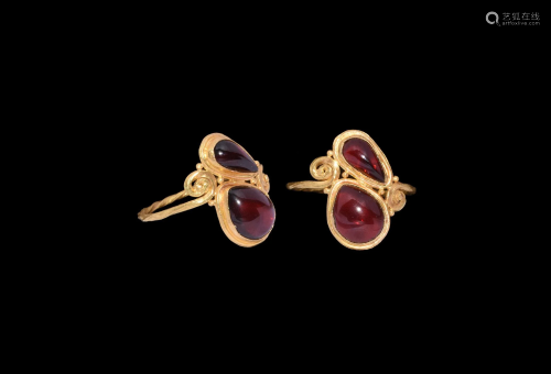 Roman Style Gold Finger Ring with Gemstones