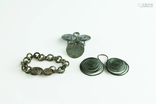 Ethnographic Style Pendant Group