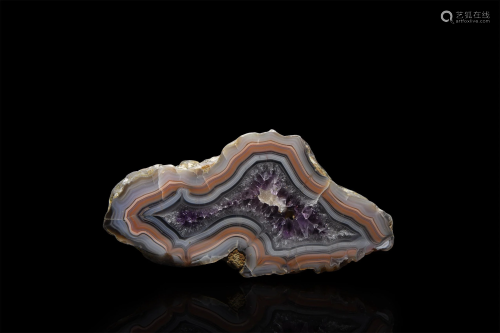 Spectacular Cut and Polished Agate Display Se…