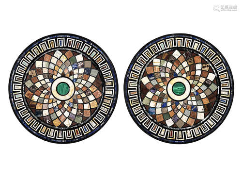 Paar Pietra dura-Platten Durchmesser: 100 cm. Italien, 19. Jahrhundert. In Pietra dura-Manier