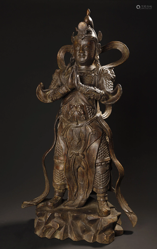 A GILT BRONZE WARRIOR FIGUER