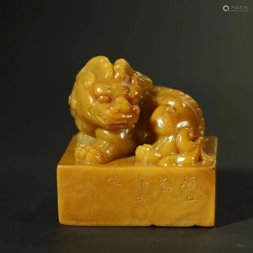 A VIVID CARVED TIANHUANG STONE SEAL