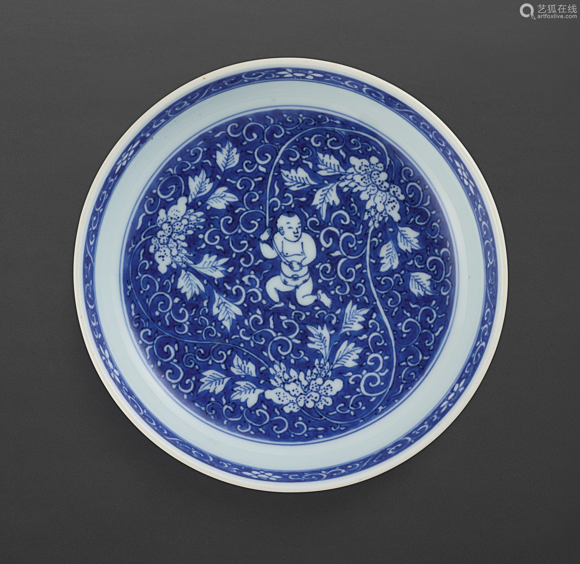 清康熙 青花连生贵子盘《大清康熙年制》款