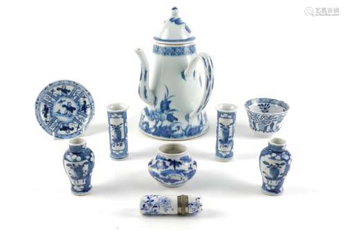 A Chinese blue and white porcelain coffee or chocolate pot, 18th century, possibly with a matched