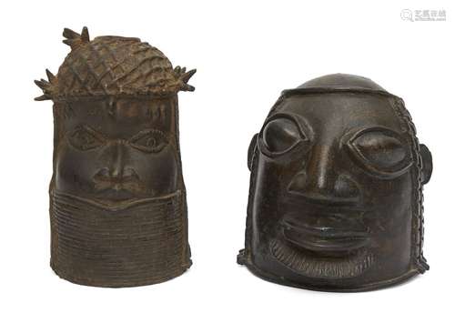 A Benin bronze head of a man, in the 18th century style for the alters of Oba, 20th century, 16cm