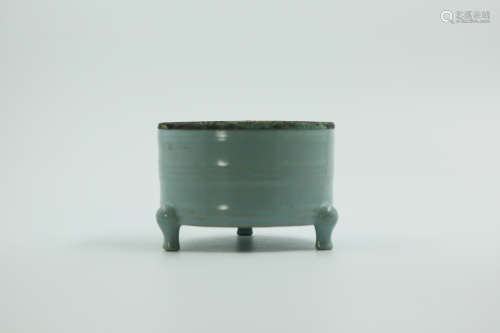 Chinese Ru Kiln Porcelain With Bronze Lid