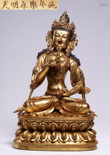 A GILT BRONZE CAST VAJRADHARA BUDDHA STATUE