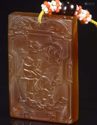 AN AGATE CARVED POETRY PATTERN TABLET