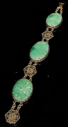 A SILVER JADEITE PENDANT BRACELET