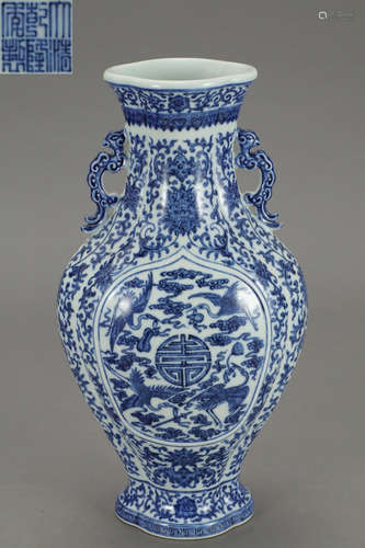 A BLUE&WHITE GLAZE AUSPICIOUS PATTERN VASE