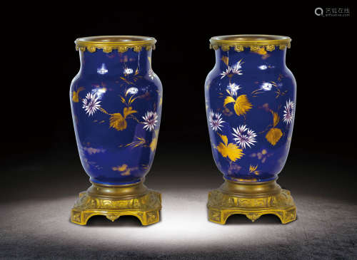 19世紀  銅鎏金藍瓷花瓶一對