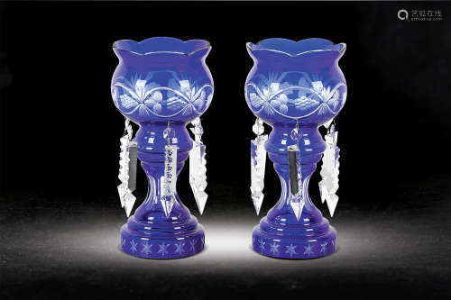 19世紀  維多利亞風格鈷藍花飾玻璃盃一對