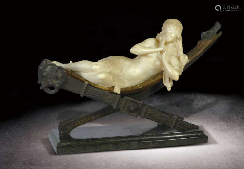 19世紀  歐陸式風格雕雪花石裸女連銅雕飾座