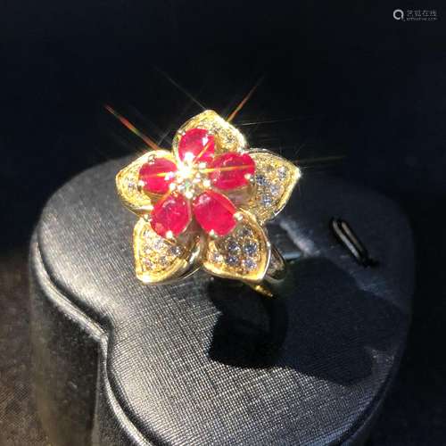 18K GOLD RUBY RING