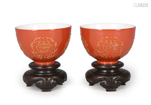 PAIR OF PEACH BLOOM GLAZED PORCELAIN CUPS WITH MARK