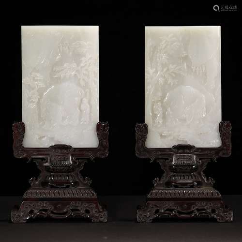 AN EXCEPTIONAL PAIR OF WHITE JADE TABLE SCREENS