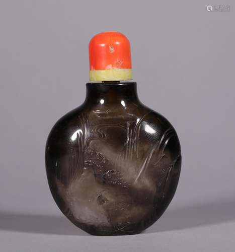 A CHINESE VINTAGE CRYSTAL SNUFF BOTTLE