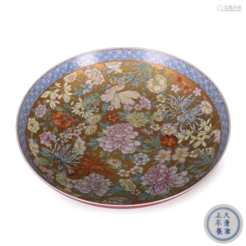 CHINESE FLORAL PORCELAIN CHARGER WITH MARK