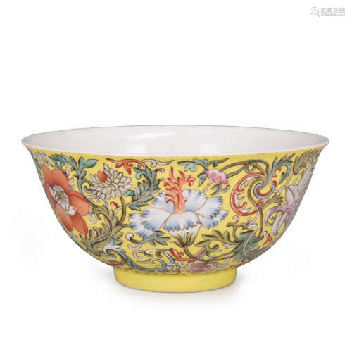 FAMILLE ROSE BAT AND FLOWER BOWL WITH MARK