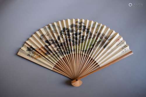PAINTED CHINESE PAPER FAN WITH ARTIST MARK
