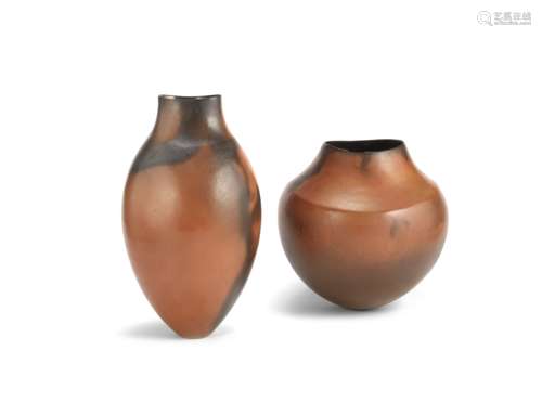 Gabriele Koch (German, born 1948) A Large Earthenware Vase, circa 1990