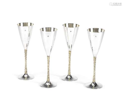 Stuart Devlin: a set of four parcel-gilt silver goblets London 1977 (4)