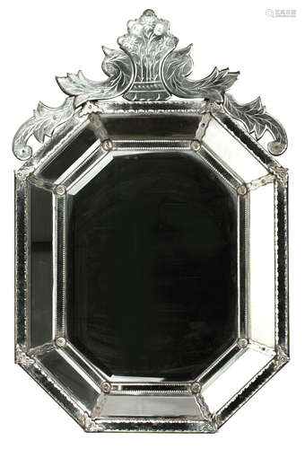 A Venetian style octagonal wall mirror, 20th century