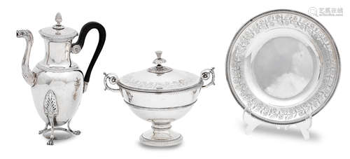 An early 19th century French silver bowl and cover on stand with makers mark of OB (3)