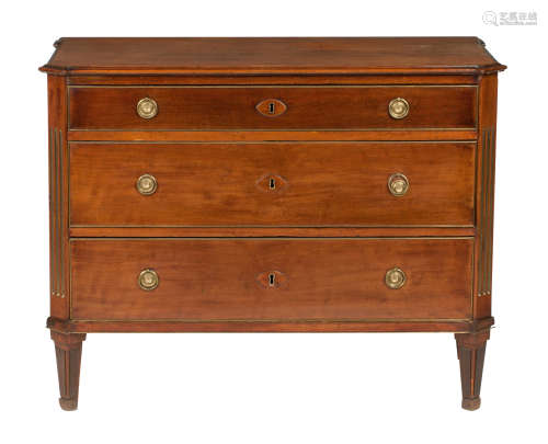 A 19th Century French walnut commode