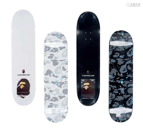 2019年 BAPE SPACE Skateboard 星空迷彩 滑板（夜光）（两件一组） 彩绘 枫木