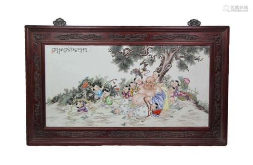 A Chinese Famille Rose Porcelain Plate Painting