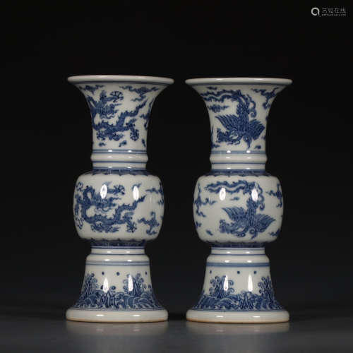 A Chinese Blue and White Dragon&phoenix Pattern Porcelain Flower Vase