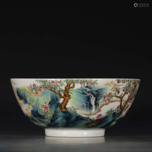 A Chinese Famille Rose Porcelain Bowl