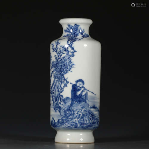 A Chinese Blue and White Figure Painted Porcelain Vase