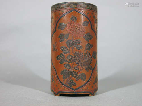 A Chinese Lacquerware Floral Brush Pot