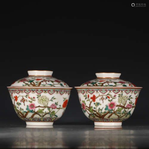 A Chinese Famille Rose Floral Porcelain Bowl with Cover