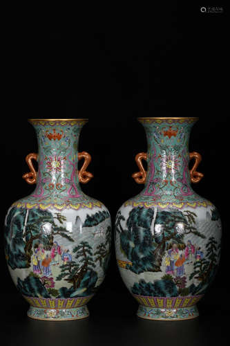 A Chinese Famille Rose Figures Painted Porcelain Vase