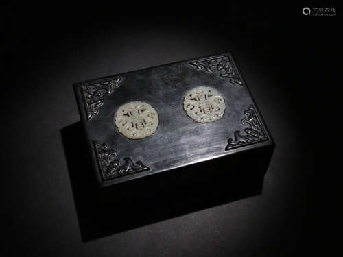 A Chinese Hetian Jade Inlaid Lobular Red Sandalwood Box with Cover