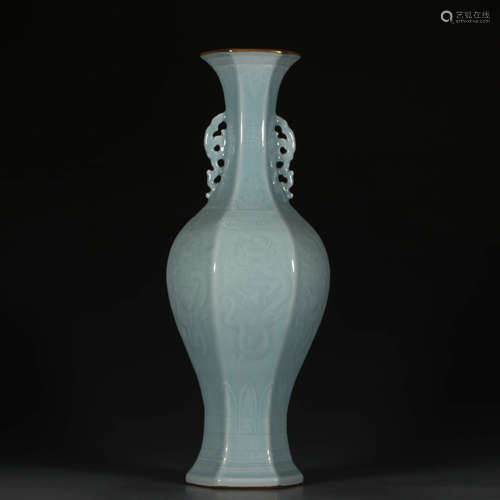 A Chinese azure Glazed Dragon Ears Porcelain Vase