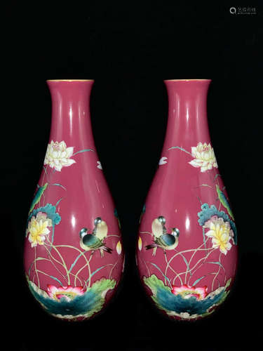 A Pair of Chinese carmine Lotus and Birds Painted Vase