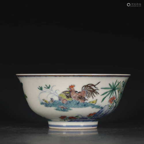 A Chinese Doucai Gild  Painted Porcelain Bowl