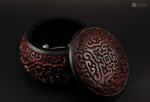 A Chinese Carved Lacquerware Weiqi Box