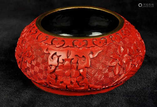 A Chinese Carved Lacquerware Water Pot