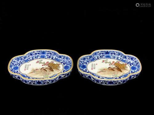 A Pair Chinese Blue and White Gild Painted Porcelain Brush Tian