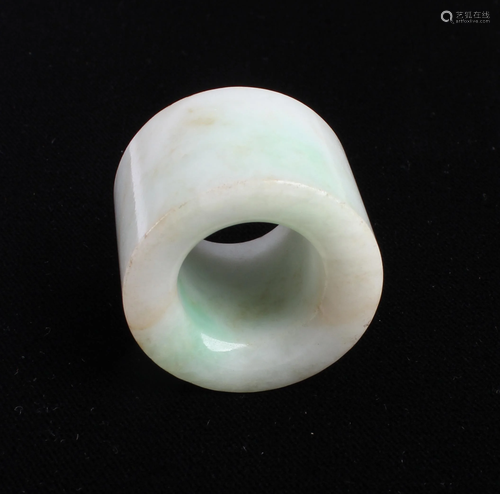 Chinese Jadeite Jade Archer's Ring