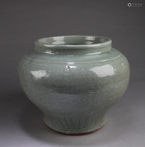 Chinese Porcelain Jar