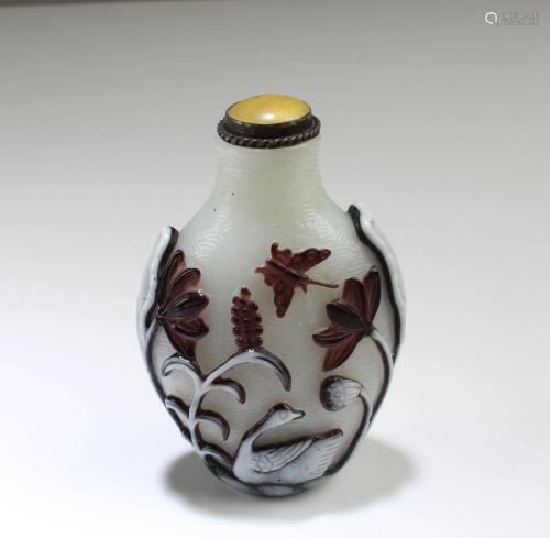 Chinese Peking Glass Snuff Bottle