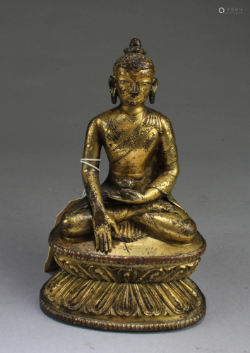 Chinese Gilt Bronze Buddha Statue