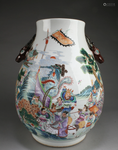 An Old Fencai Porcelain Vase