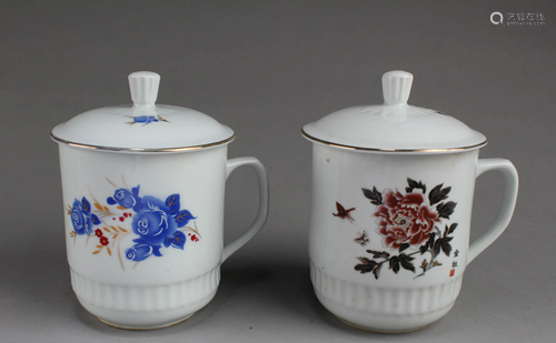 A Pair of Chinese Porcelain Cups with Lid